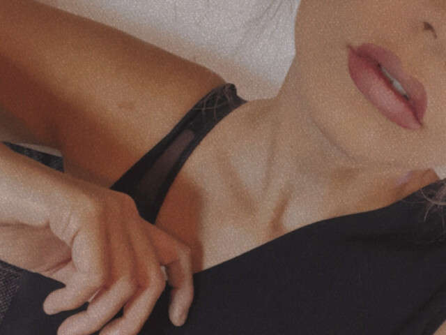 AYLALIV free sexy photo