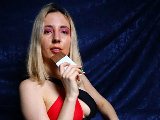 LISSAROSS free sexy photo