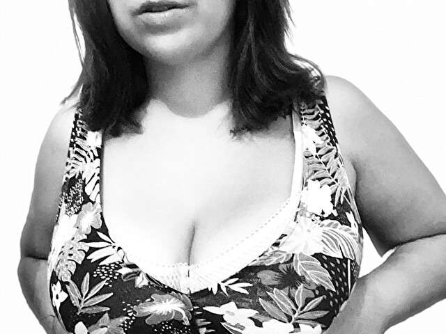 LOLABOOBS free sexy photo