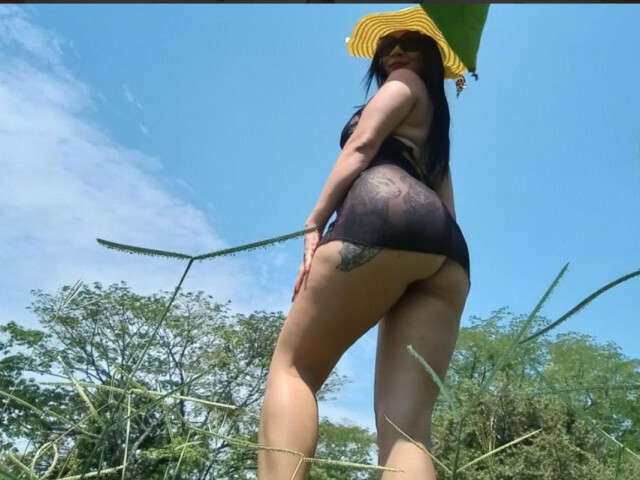 KLOEFOX free sexy photo