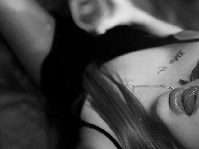 LOVEFORYOU free hard sexy photo