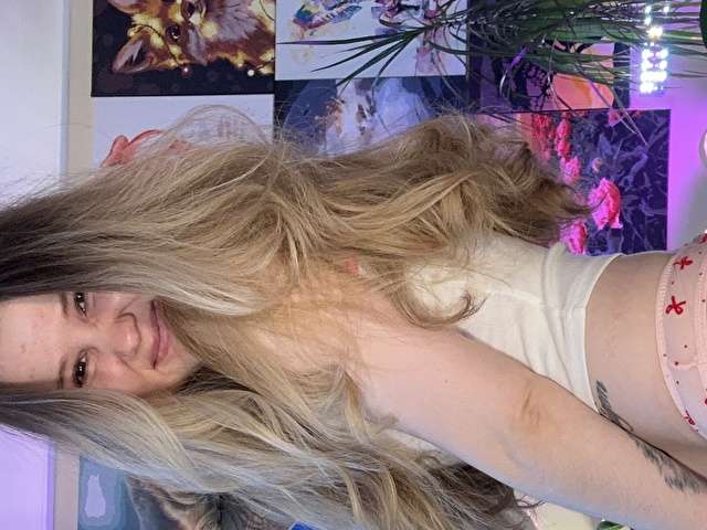 NOTGOODWITCH free sexy photo