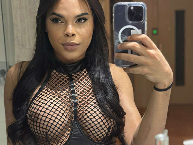 KANDRA23 free hard sexy photo