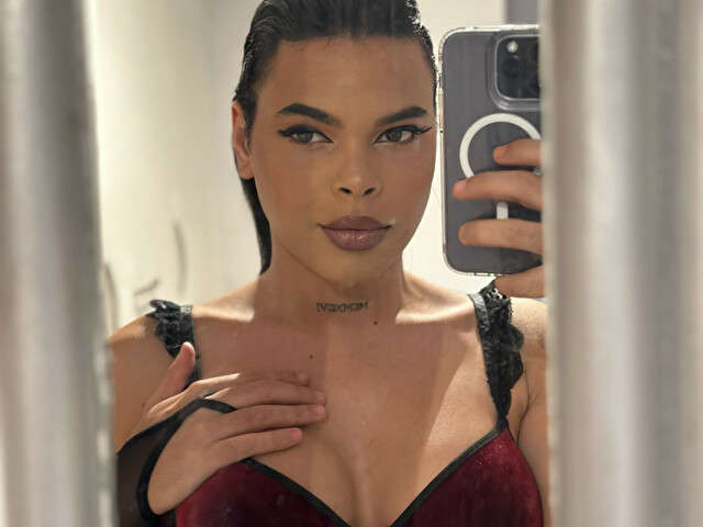 KANDRA23 free sexy photo