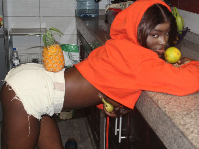 LALAA free hard sexy photo