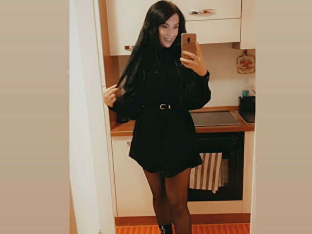 IYRENNEXX free sexy photo