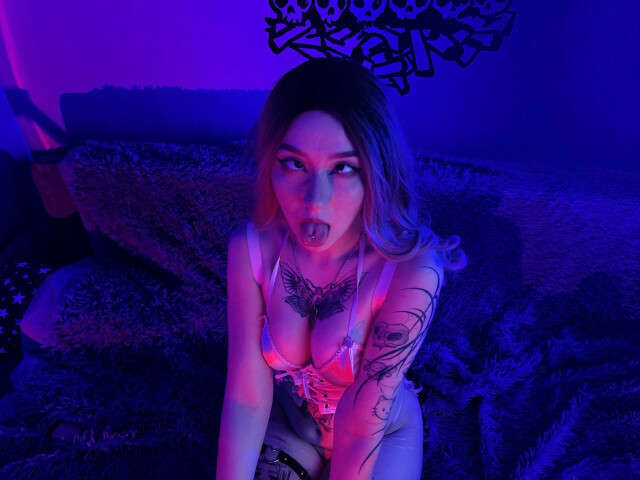 DEVILLADY free sexy photo
