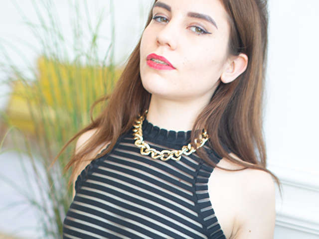 YOURSTACY free sexy photo