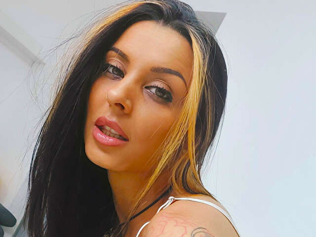 REINADELREY free hard sexy photo