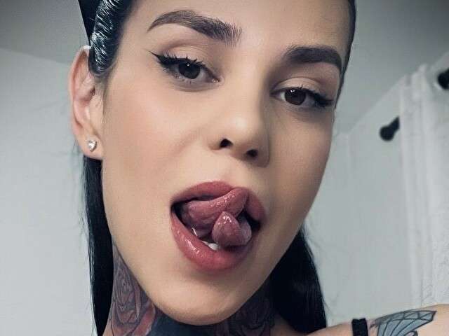 SWEETKIARA free sexy photo