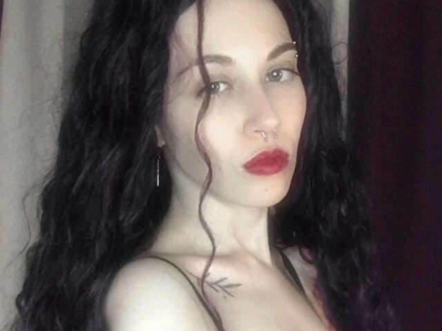 KATEHOGGART free sexy photo