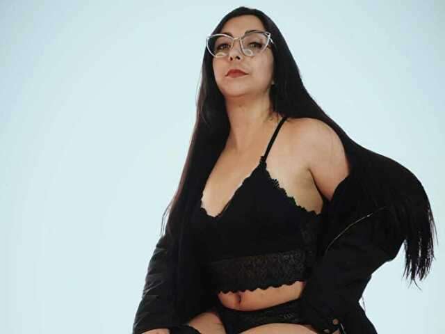 KARLAH free sexy photo