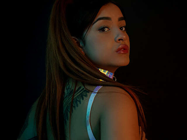 LORENS free sexy photo