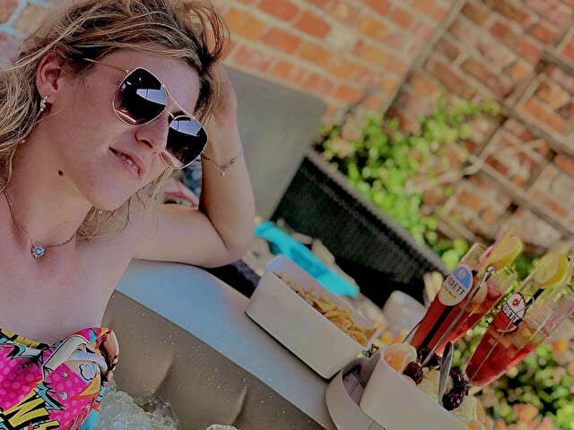 BIBETTE free sexy photo