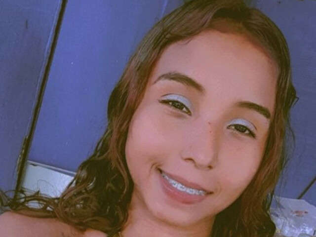 BUSTYPETITE free sexy photo