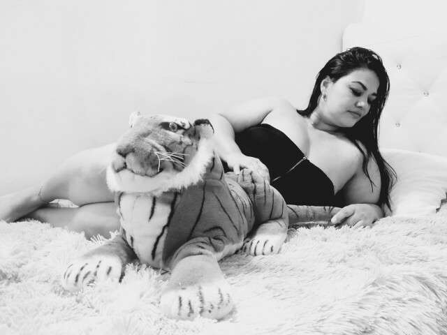 ALEXIASTORM free sexy photo