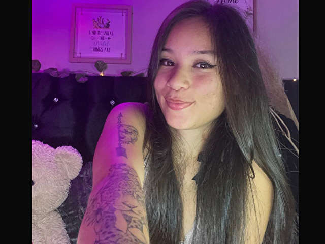 CRISTALSLAVE free sexy photo