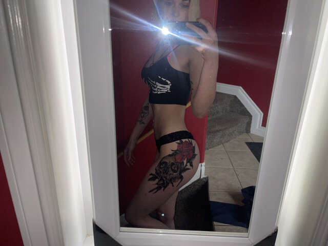 LUNALUV81 free hard sexy photo