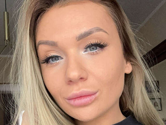 ISABELLAROSS free sexy photo