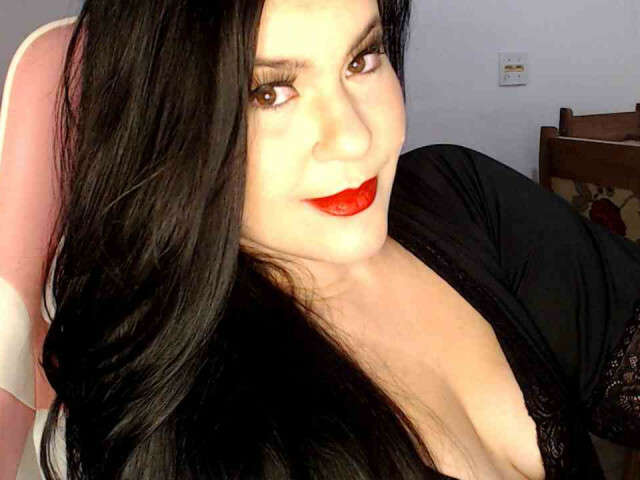 SEXYQUEEN free sexy photo