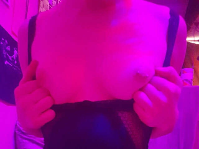 LUNAXK free hard sexy photo