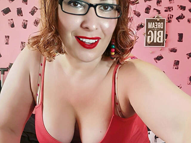 1MILF4U free hard sexy photo