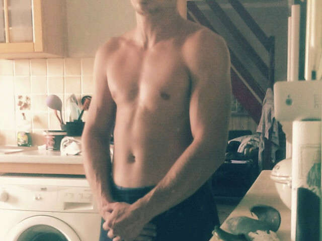 ENZO free sexy photo