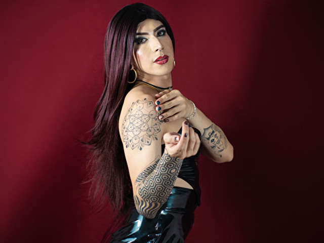 MAYATAYLOR free sexy photo