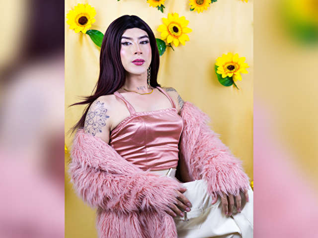 MAYATAYLOR free sexy photo