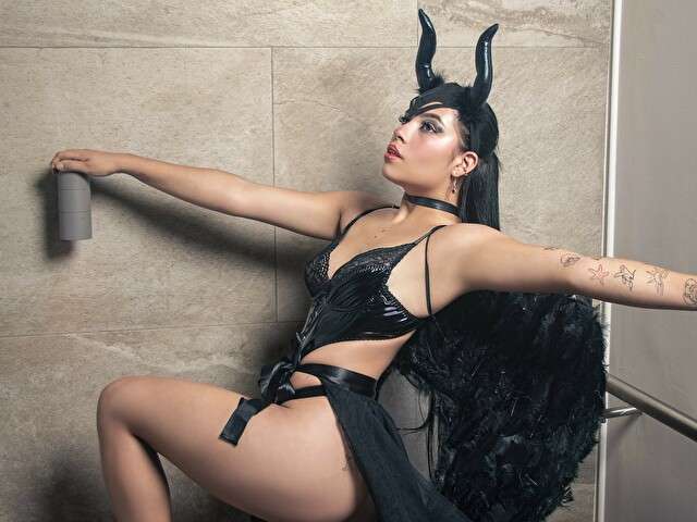 ALONDRABROKS free sexy photo