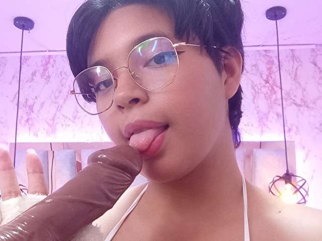 EMMAPARK free hard sexy photo