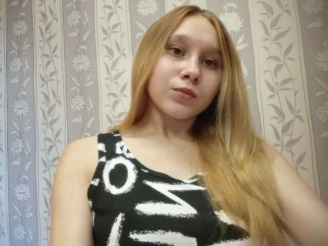 ALISABINOCHE free sexy photo