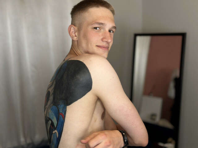 DUSTYNFOXX free sexy photo