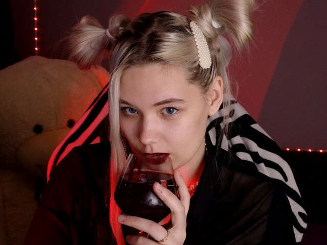 DJENNAPALME free sexy photo