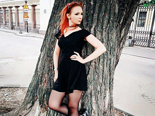 SUNNYBSD free sexy photo
