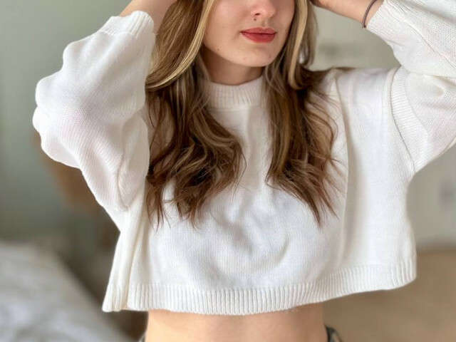 CRISTALNUTTY free sexy photo