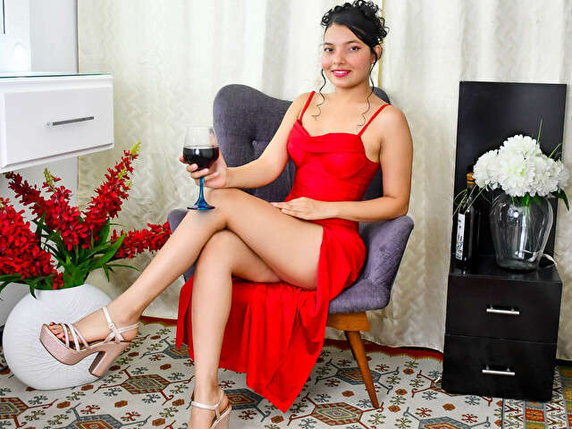 MELANYG free sexy photo
