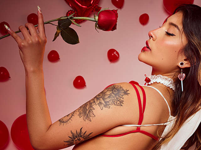MISSARTEMISS free sexy photo