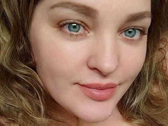 ROSEXXL free sexy photo