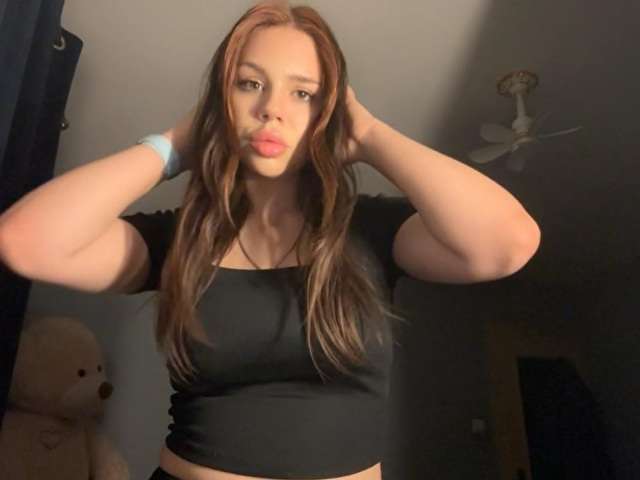 LEXYHOTPUSSY free sexy photo