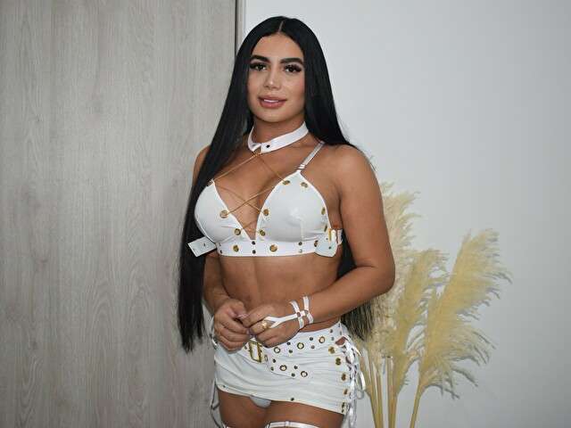 ANITAG free sexy photo