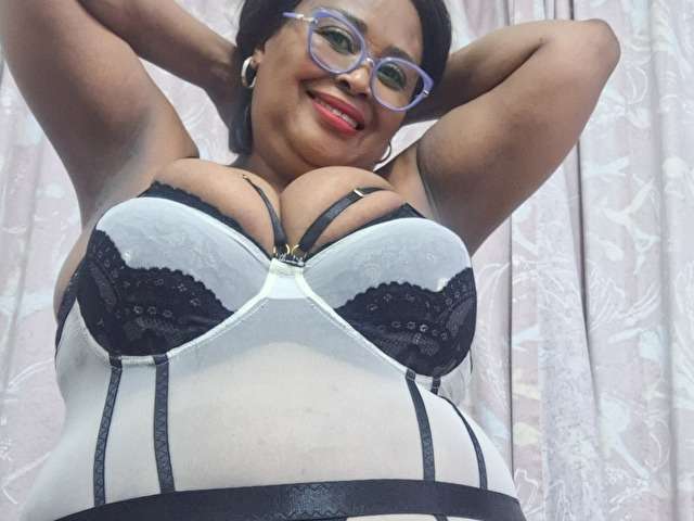 GABBY50GGGS free sexy photo