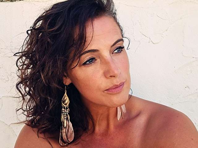 LISELOREXX free sexy photo