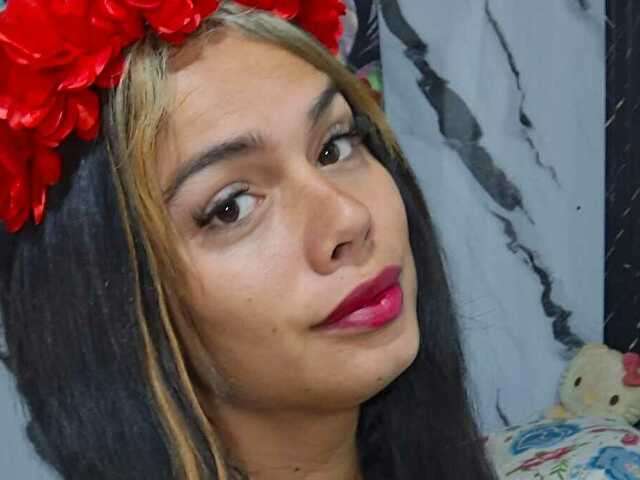 GIZIBEHOTTS free sexy photo