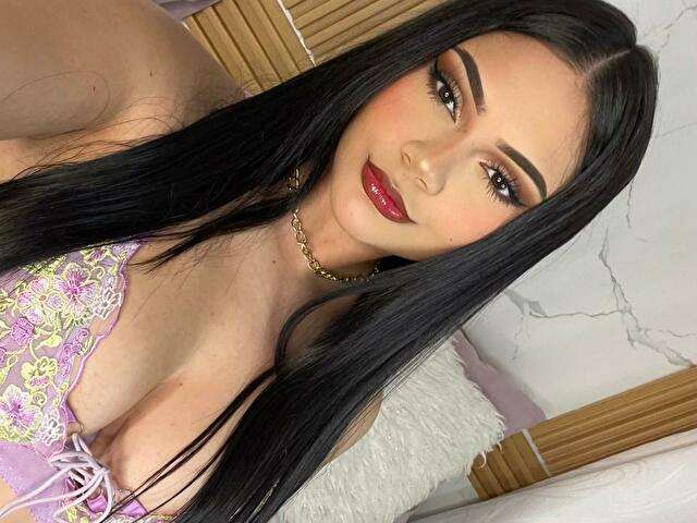 ANNIECOTSS free sexy photo