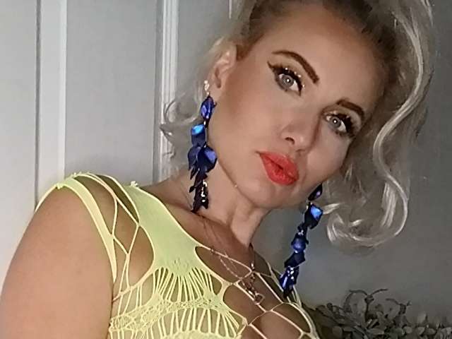 TINKERBELL free sexy photo