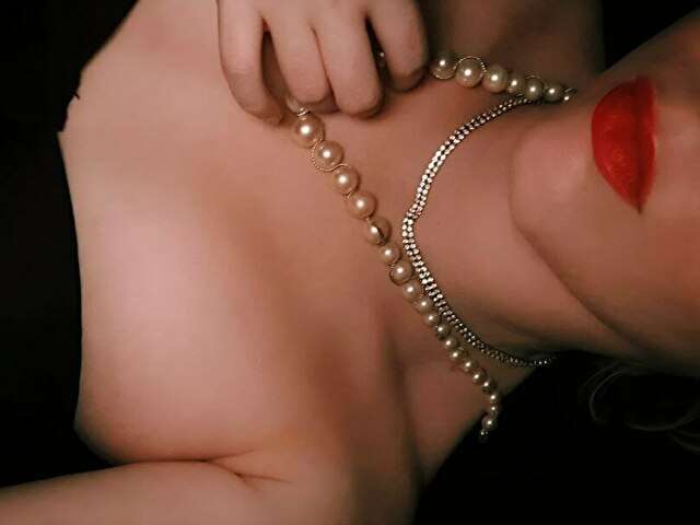 LADYMORGAN free sexy photo