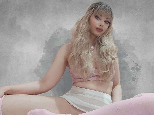 CHLOEKISS free sexy photo