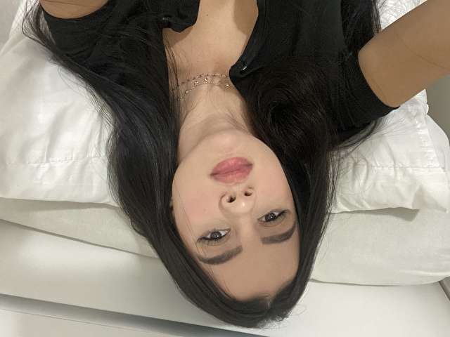 ANINHAHH free sexy photo