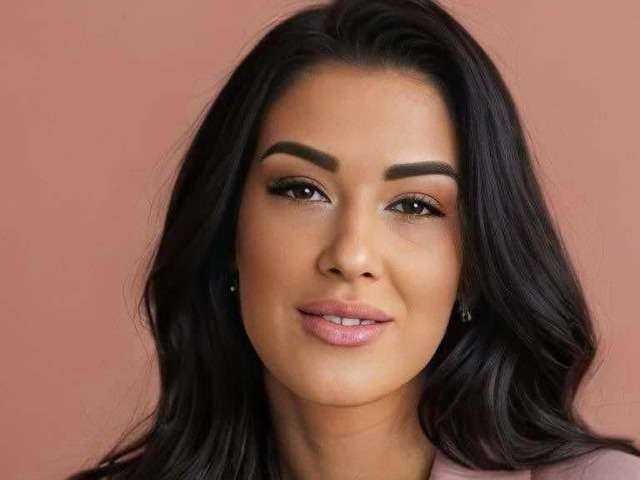 AZAMAYA free sexy photo